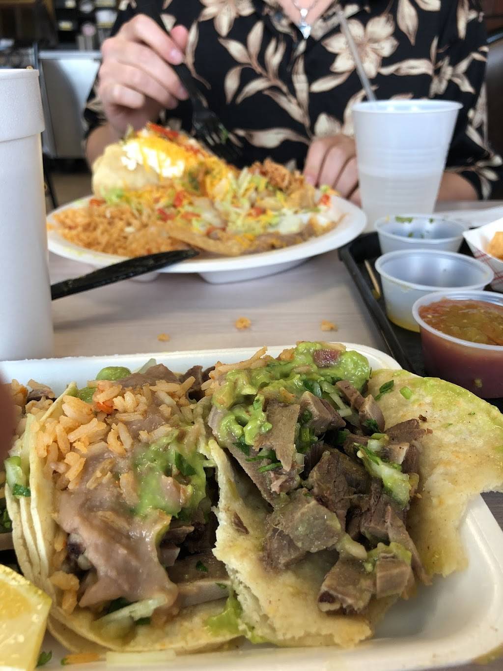 Las Carretas Taco Shop | restaurant | 40205 Washington St, Palm Desert, CA 92211, USA | 7603456773 OR +1 760-345-6773