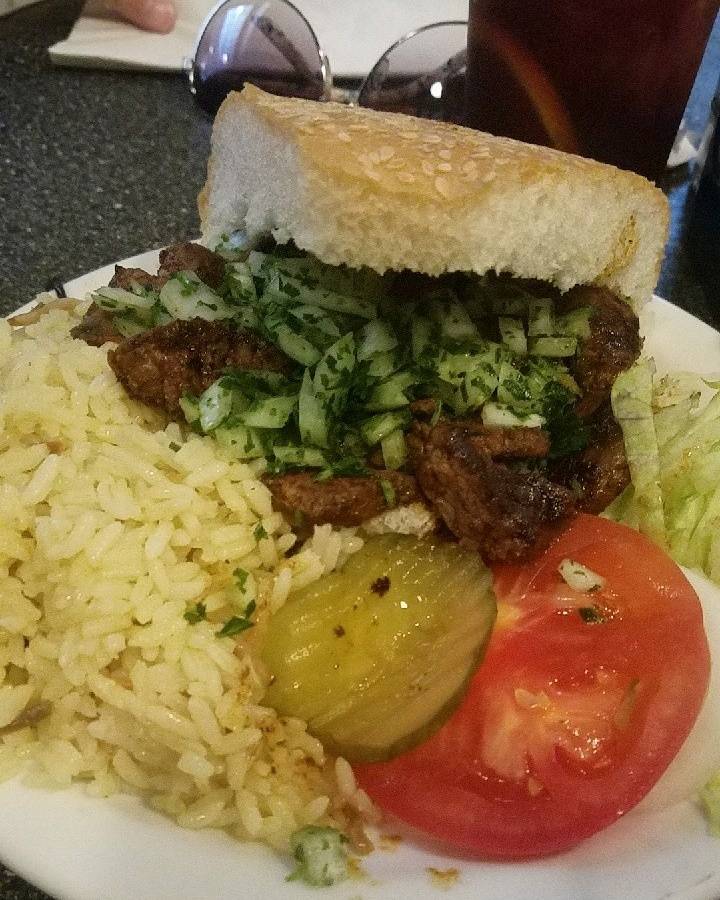 Georges Shish Kebab | restaurant | 2405 Capitol St # 110, Fresno, CA 93721, USA | 5592649433 OR +1 559-264-9433