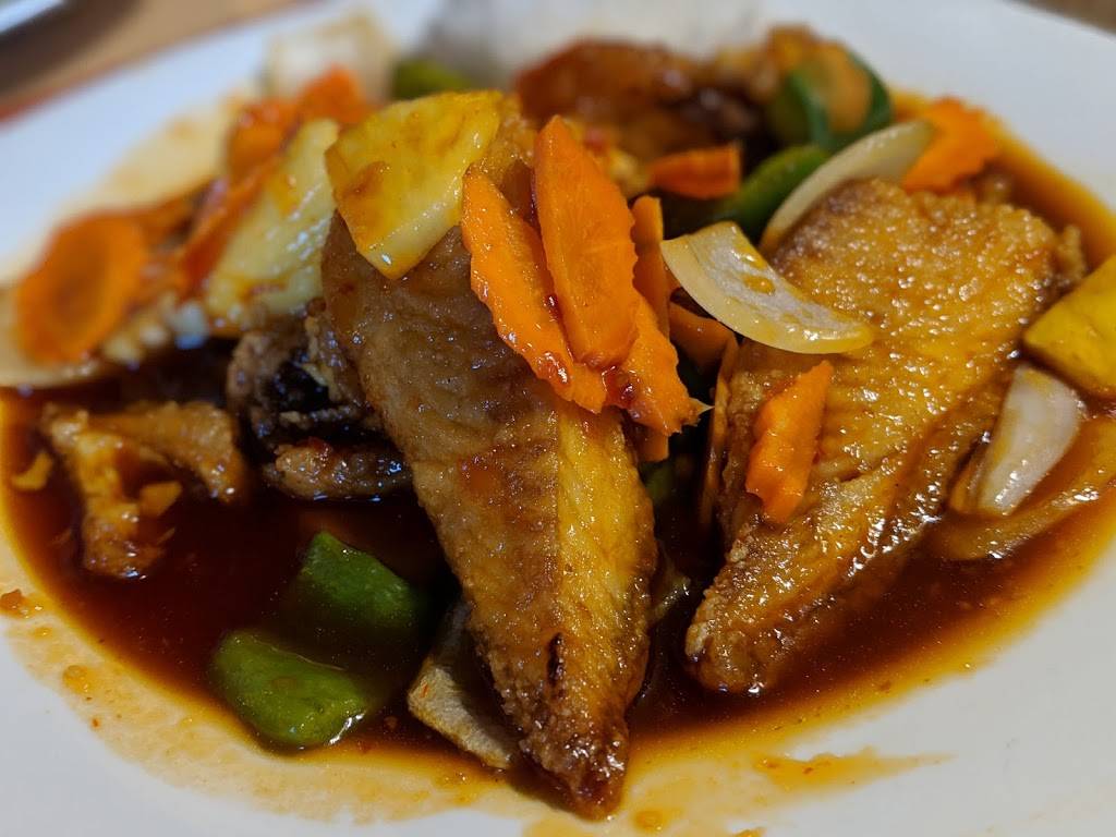 Sticky Rice | restaurant | 415 N Neil St, Champaign, IL 61802, USA | 2179541929 OR +1 217-954-1929