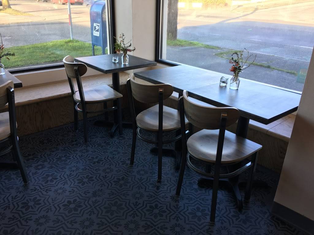 Box Bar | meal takeaway | 5401 California Ave SW, Seattle, WA 98136, USA | 2064329554 OR +1 206-432-9554