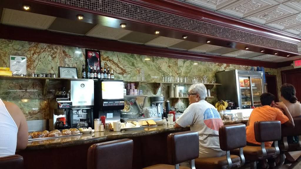 Americana Diner | restaurant | 420 NY-211, Middletown, NY 10940, USA | 8453446060 OR +1 845-344-6060