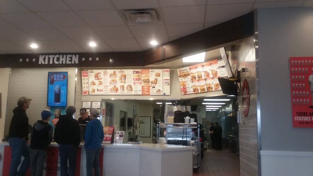 KFC | restaurant | 900 US-12, Baraboo, WI 53913, USA | 6083560747 OR +1 608-356-0747