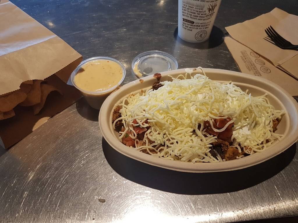 Chipotle Mexican Grill | restaurant | 2341 Willow Rd, Glenview, IL 60025, USA | 8477248580 OR +1 847-724-8580
