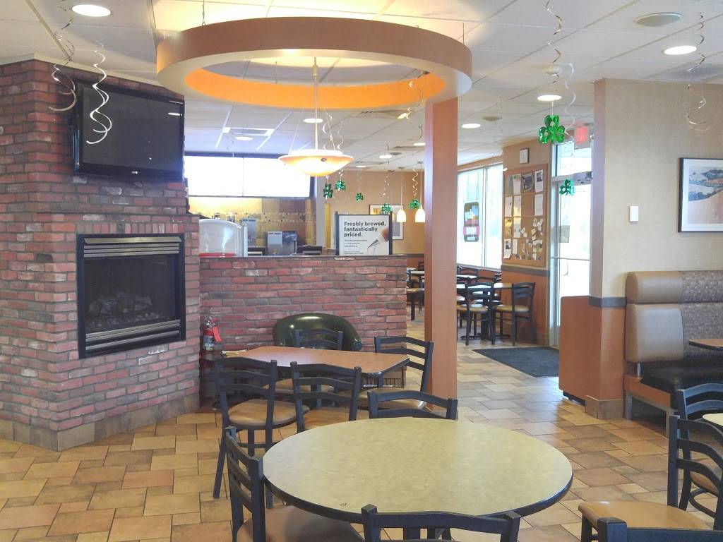 McDonalds | cafe | 3586 E Apple Ave, Muskegon, MI 49442, USA | 2317678523 OR +1 231-767-8523