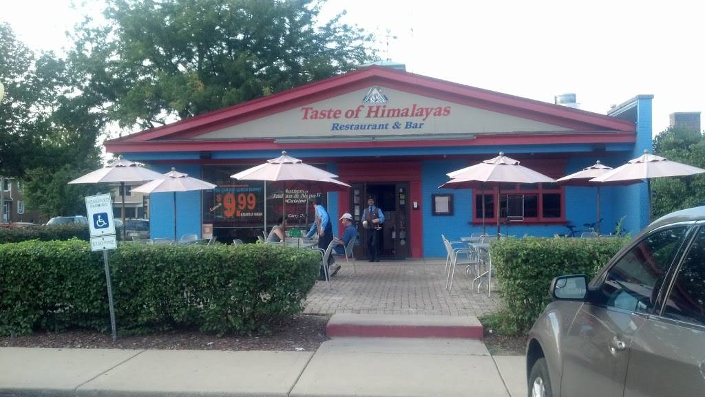 Taste of Himalayas | restaurant | 110 N 3rd St, St. Charles, IL 60174, USA | 6304441575 OR +1 630-444-1575