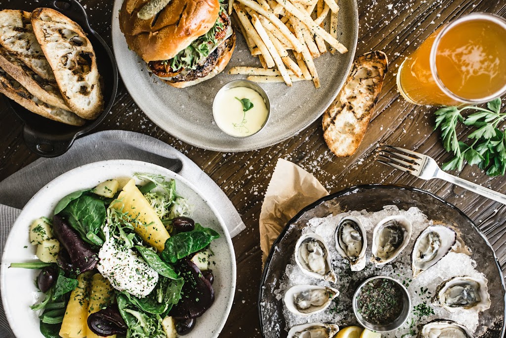 Spirits & Tales | restaurant | 5130 Bigelow Blvd, Pittsburgh, PA 15213, USA | 4122974074 OR +1 412-297-4074