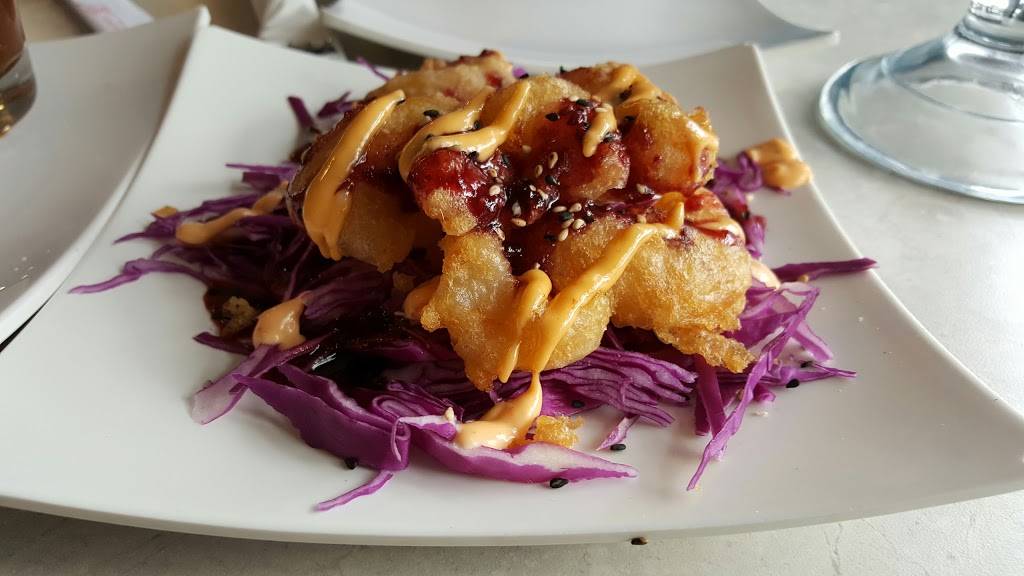 VIX Seafood & Sushi | restaurant | 7588 Monterey Rd, Gilroy, CA 95020, USA | 4086486797 OR +1 408-648-6797