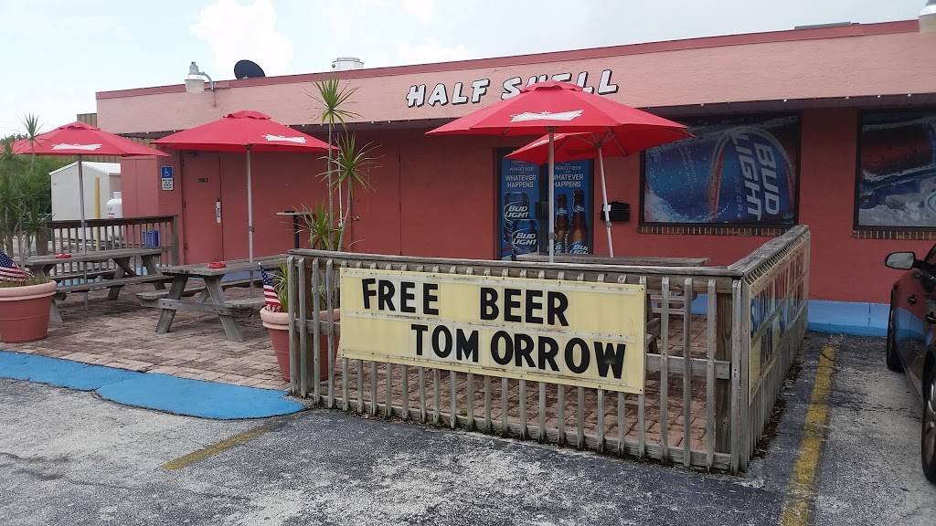 Half Shell Lounge | night club | 1956 Park Meadows Dr, Fort Myers, FL 33907, USA | 2399397333 OR +1 239-939-7333