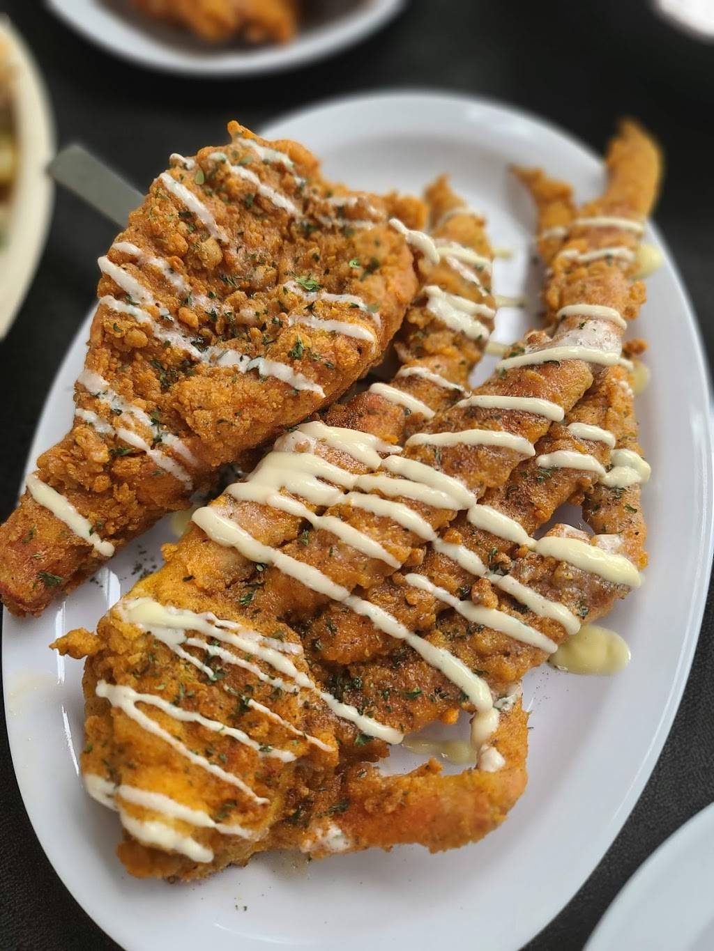 Qs Crackin Crab & Seafood Kitchen | restaurant | 5240 N Atlantic Ave, Cocoa Beach, FL 32931, USA | 3216134044 OR +1 321-613-4044