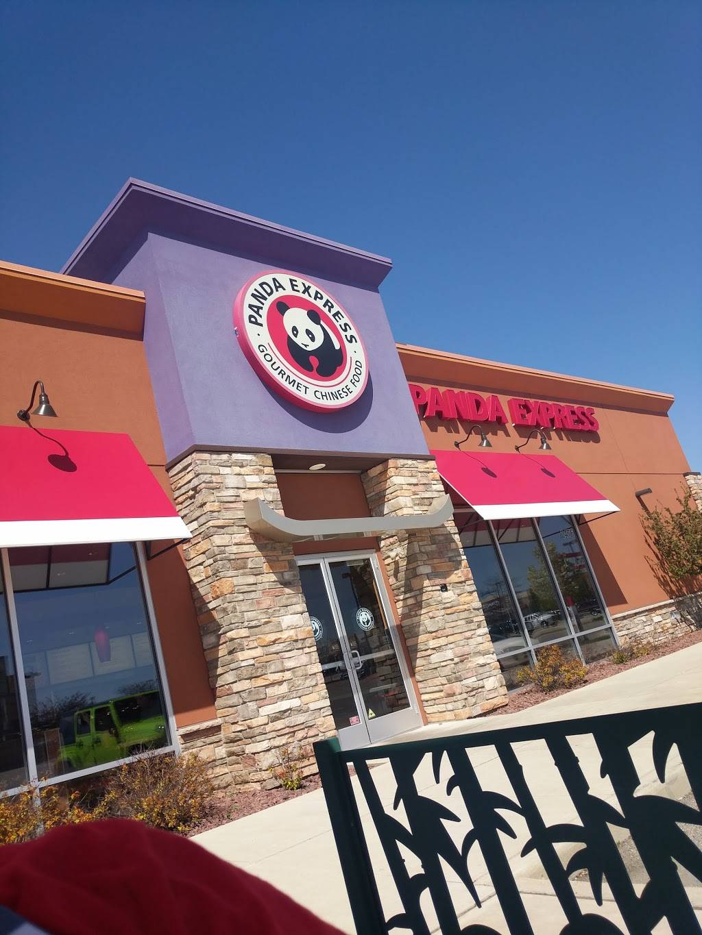 Panda Express | restaurant | 2476 N Richmond Rd, McHenry, IL 60051, USA | 8153448028 OR +1 815-344-8028