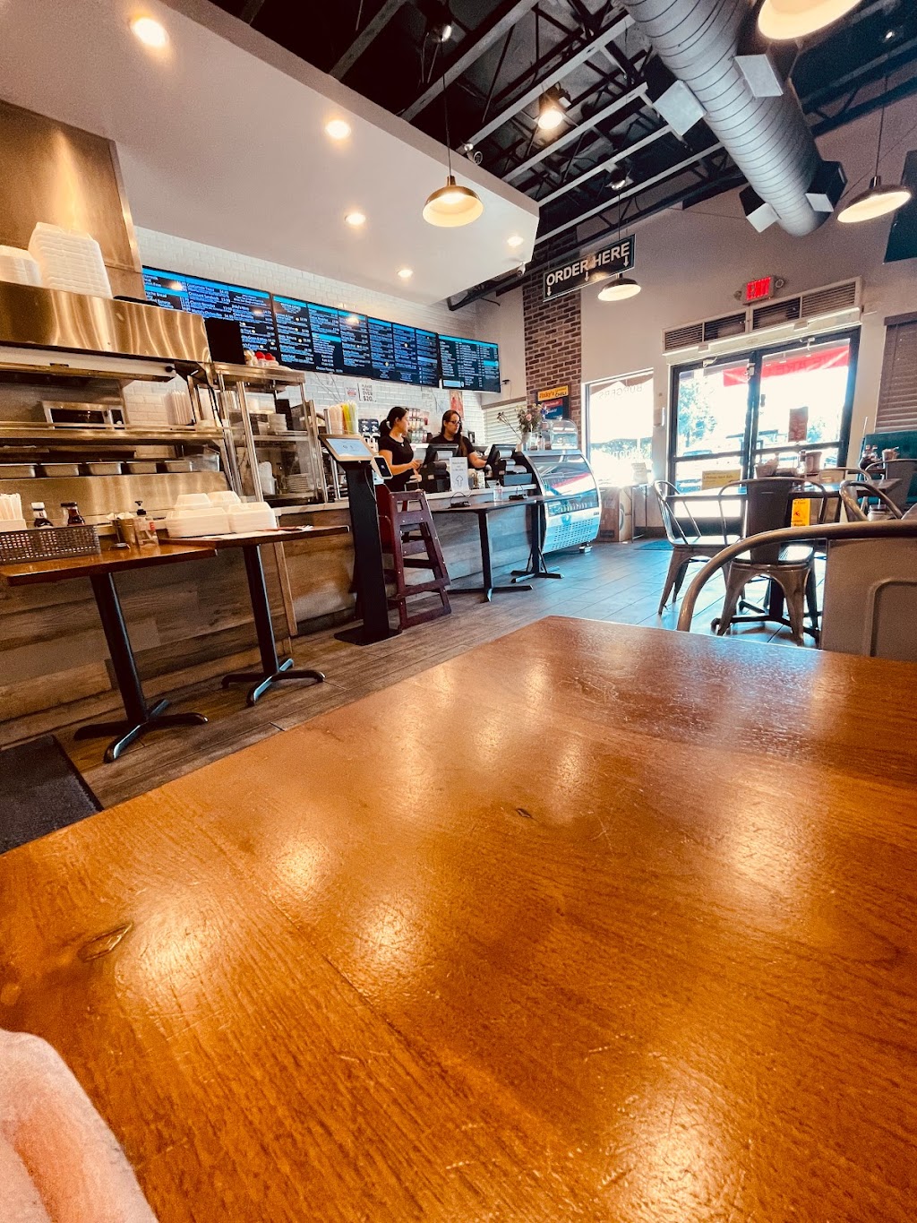 Nashboro Hot Chicken | restaurant | 22818 Vanowen St, West Hills, CA 91307, USA | 4158765163 OR +1 415-876-5163