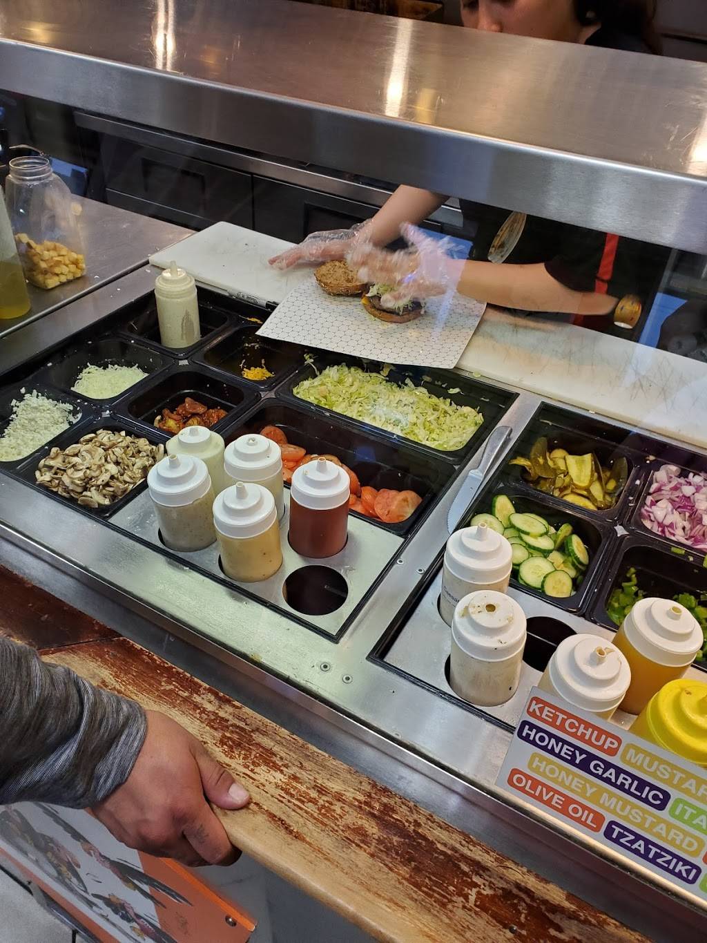 Johnny Fresco | restaurant | 244 Weber St N, Waterloo, ON N2J 3H4, Canada | 5197721122 OR +1 519-772-1122