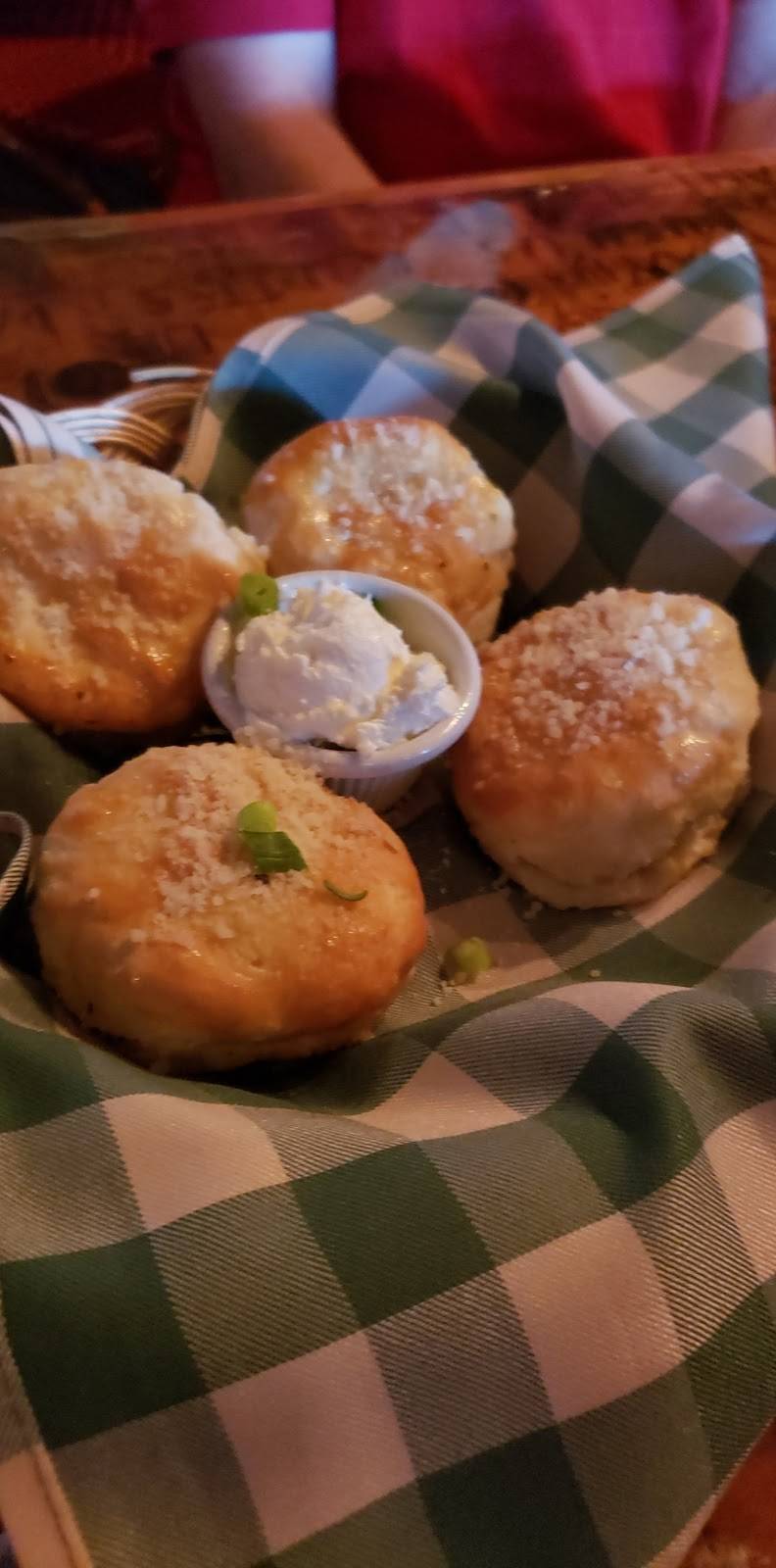 Camp | restaurant | 298 Daniel Webster Hwy, Meredith, NH 03253, USA | 6032793003 OR +1 603-279-3003