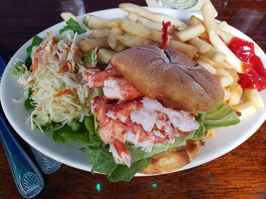 Salty Dog Seafood Grille & Bar | restaurant | 206 S Market St, Boston, MA 02109, USA | 6177422094 OR +1 617-742-2094