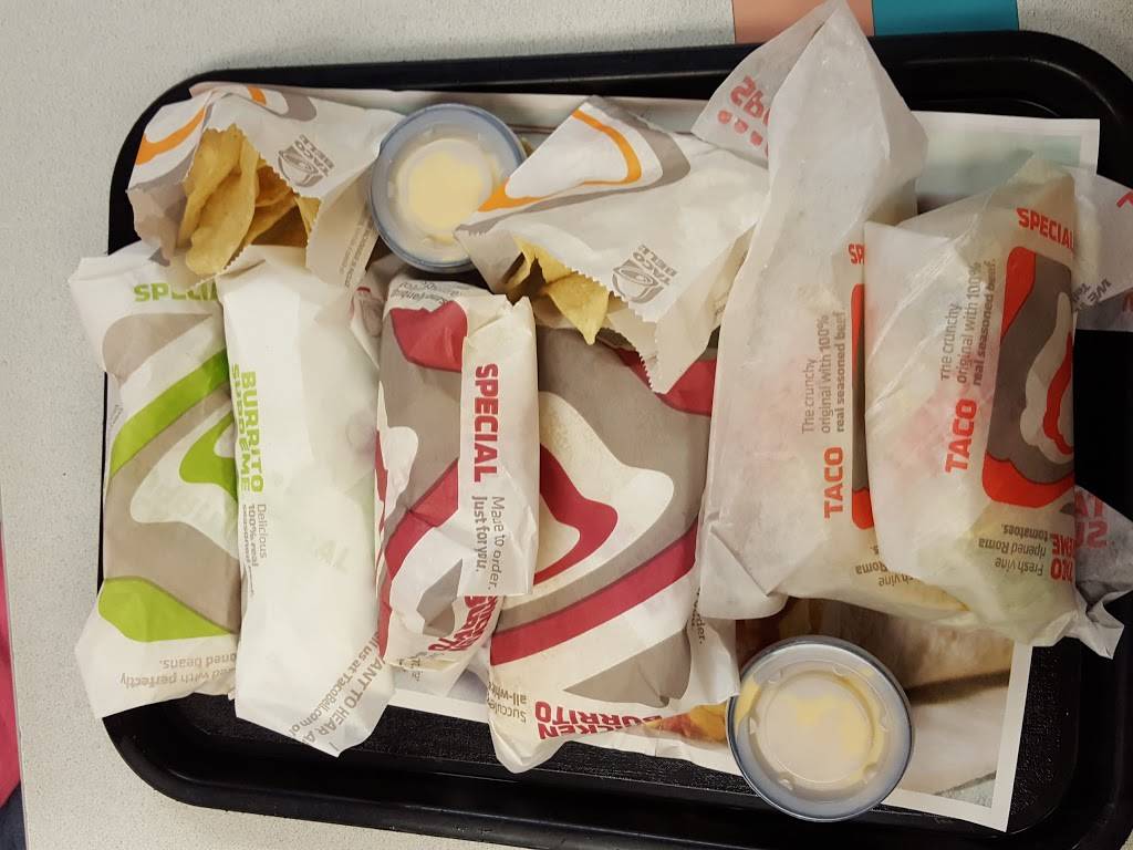 Taco Bell | meal takeaway | 39 Horsecreek Blvd, Dora, AL 35062, USA | 2056488680 OR +1 205-648-8680