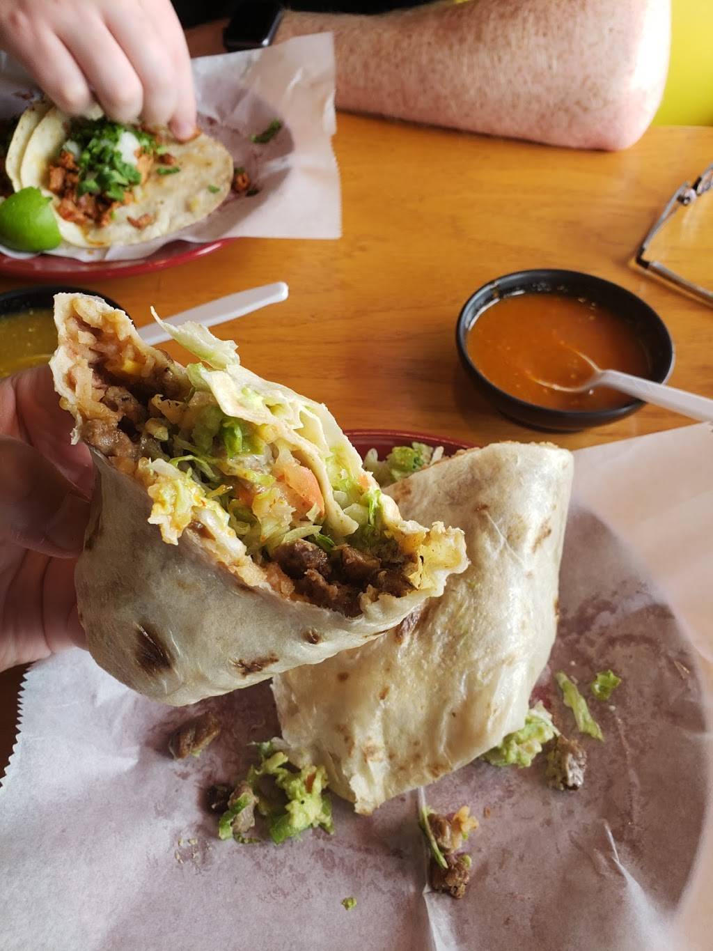 La mexicana taco shop | restaurant | R33544, Longview, TX 75601, USA | 9032388784 OR +1 903-238-8784