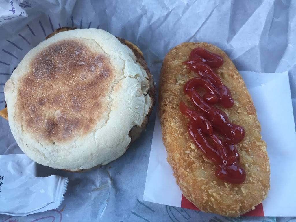 McDonalds | cafe | 1043 Chemong Rd N, Peterborough, ON K9H 7E6, Canada | 7057483721 OR +1 705-748-3721