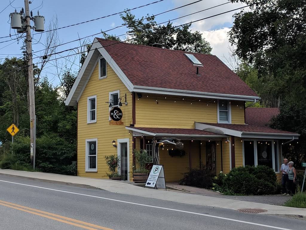 Meech & Munch | restaurant | 205 Chemin Old Chelsea, Chelsea, QC J9B 1J3, Canada | 8198271761 OR +1 819-827-1761