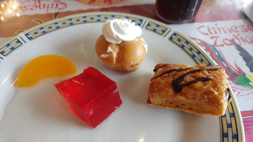 Lucky Chinese Buffet | restaurant | 38 Oxford St, Tillsonburg, ON N4G 2G1, Canada | 5196886288 OR +1 519-688-6288