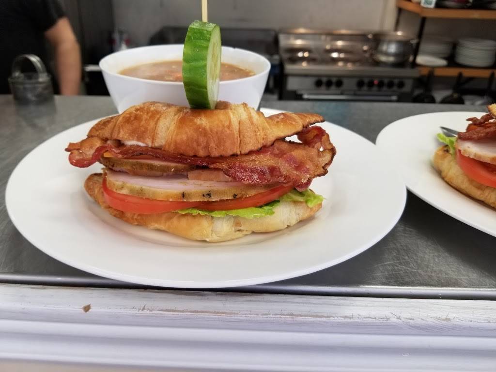 To The Moon bakery & Cafe | restaurant | 24 Trowbridge St W, Meaford, ON N4L 1Y2, Canada | 2266621066 OR +1 226-662-1066