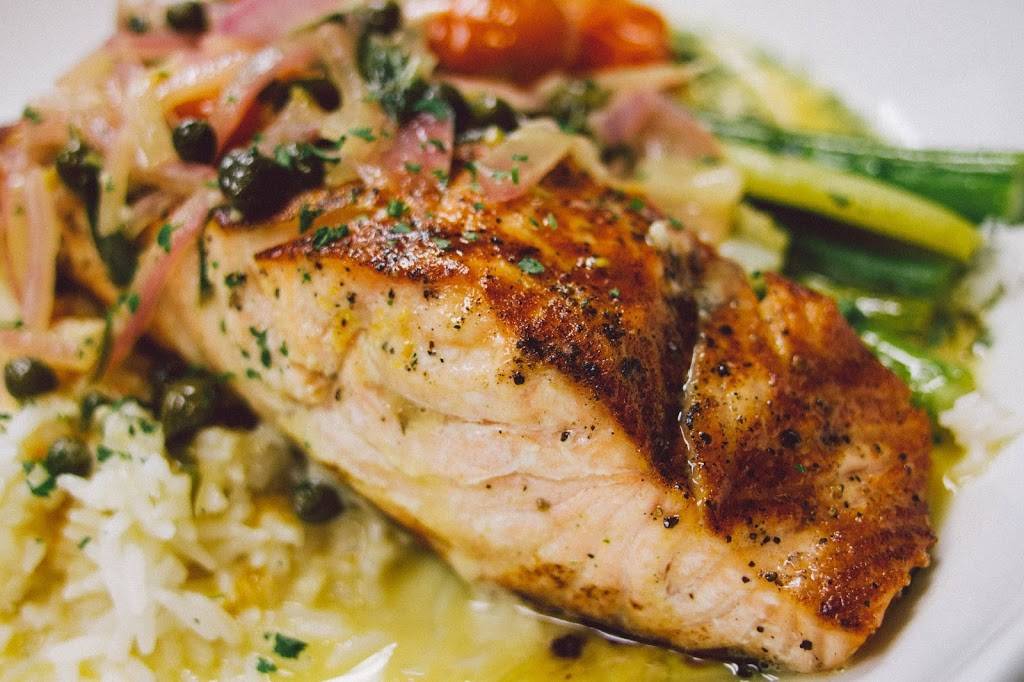 Bay Park Fish Company | restaurant | 4121 Ashton St, San Diego, CA 92110, USA | 6192763474 OR +1 619-276-3474