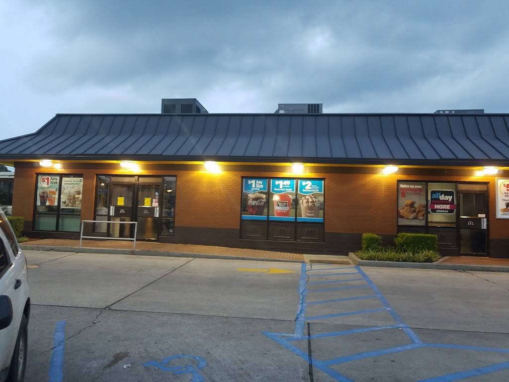 McDonalds | cafe | 24520 LA-1, Plaquemine, LA 70764, USA | 2256872115 OR +1 225-687-2115