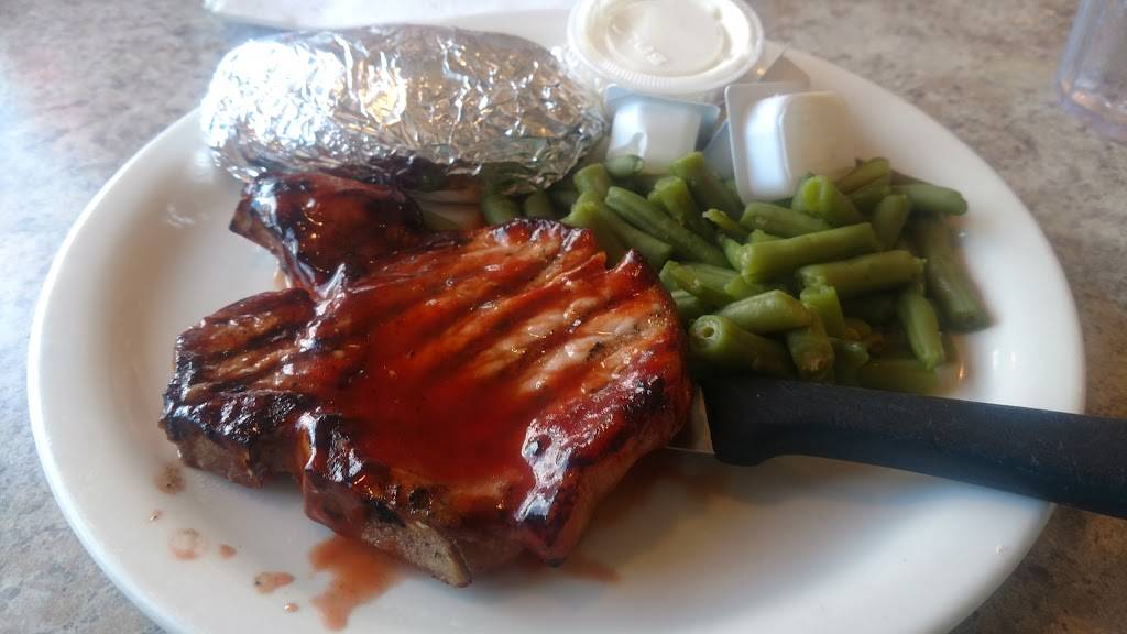 House of Leon | restaurant | 29041 W Seven Mile Rd, Livonia, MI 48152, USA | 2484783710 OR +1 248-478-3710