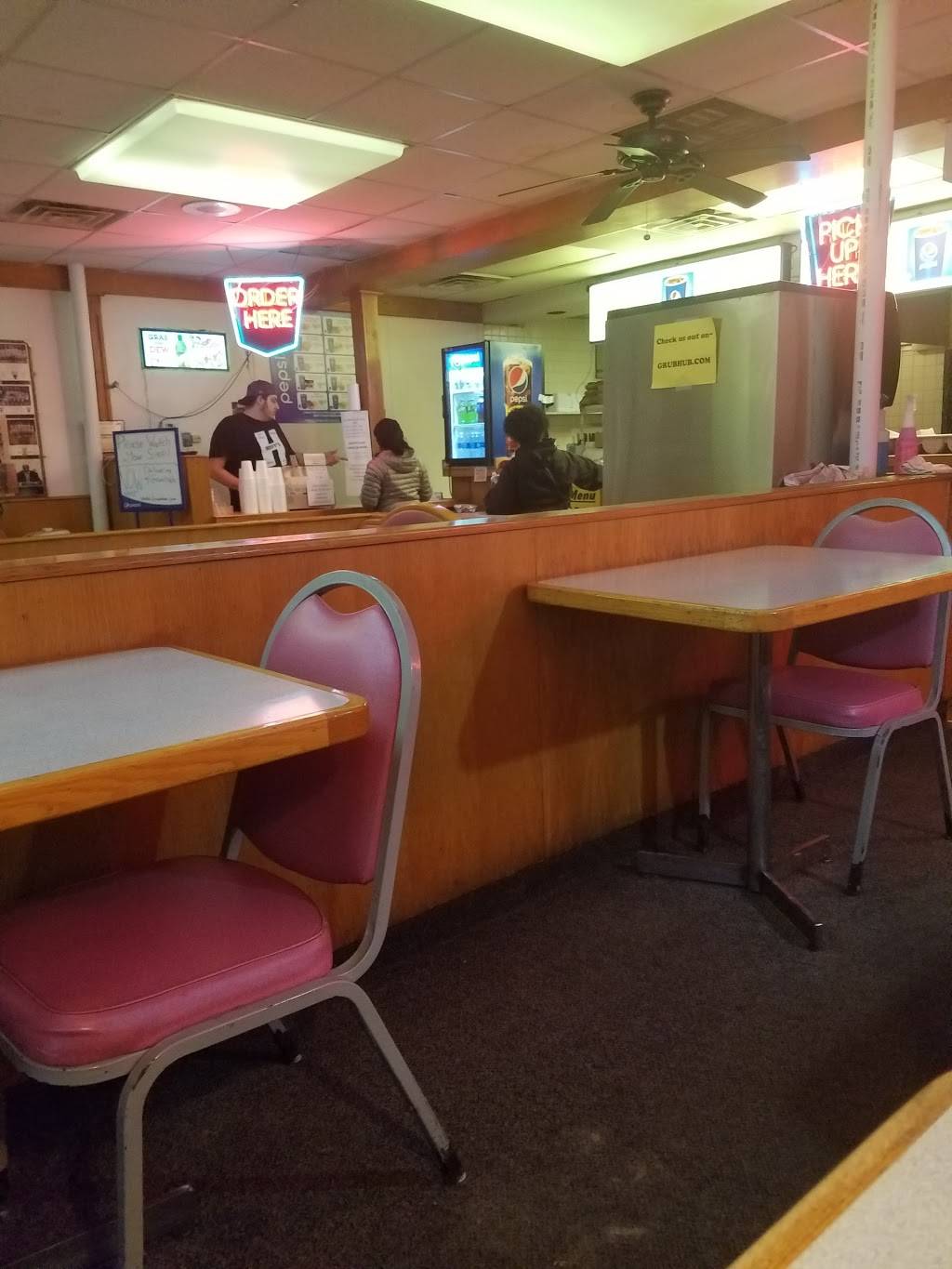 Heffys Hot Dogs | restaurant | 1520 N Elmhurst Rd, Mt Prospect, IL 60056, USA | 8473943339 OR +1 847-394-3339