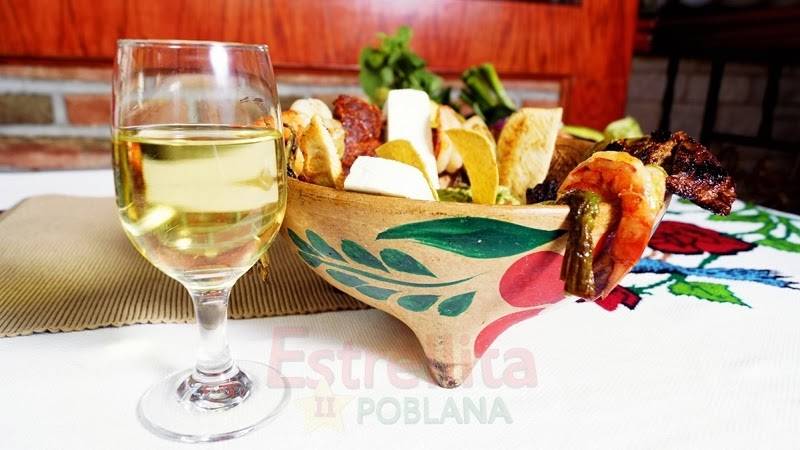 Estrellita Poblana II | restaurant | 2819 White Plains Rd, Bronx, NY 10467, USA | 7186547652 OR +1 718-654-7652