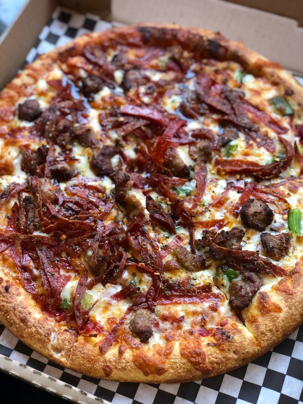 Lucianos Pizza & Pasta | meal delivery | 2341 California Ave SW, Seattle, WA 98116, USA | 2069331193 OR +1 206-933-1193