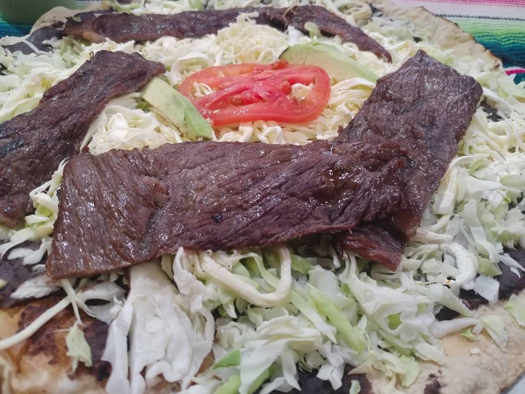 MI Fondita Del Itsmo | restaurant | 8525 14th Ave S, Seattle, WA 98108, USA | 2067632705 OR +1 206-763-2705