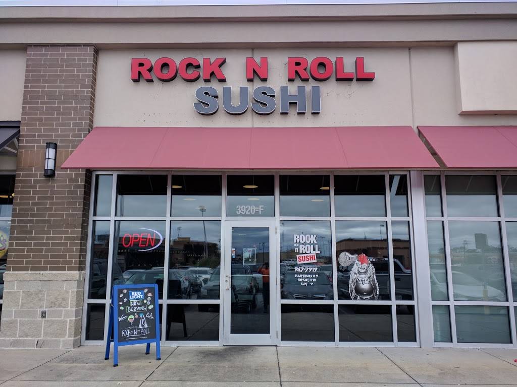 Rock N Roll Sushi | restaurant | 3920 Promenade Pkwy f, DIberville, MS 39540, USA | 2289677919 OR +1 228-967-7919
