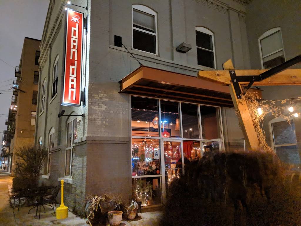DanDan | restaurant | 360 E Erie St, Milwaukee, WI 53202, USA | 4144888036 OR +1 414-488-8036