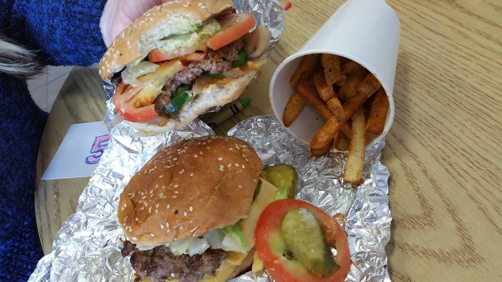 Five Guys | meal takeaway | 1742 N Main St, Salinas, CA 93906, USA | 8314440170 OR +1 831-444-0170