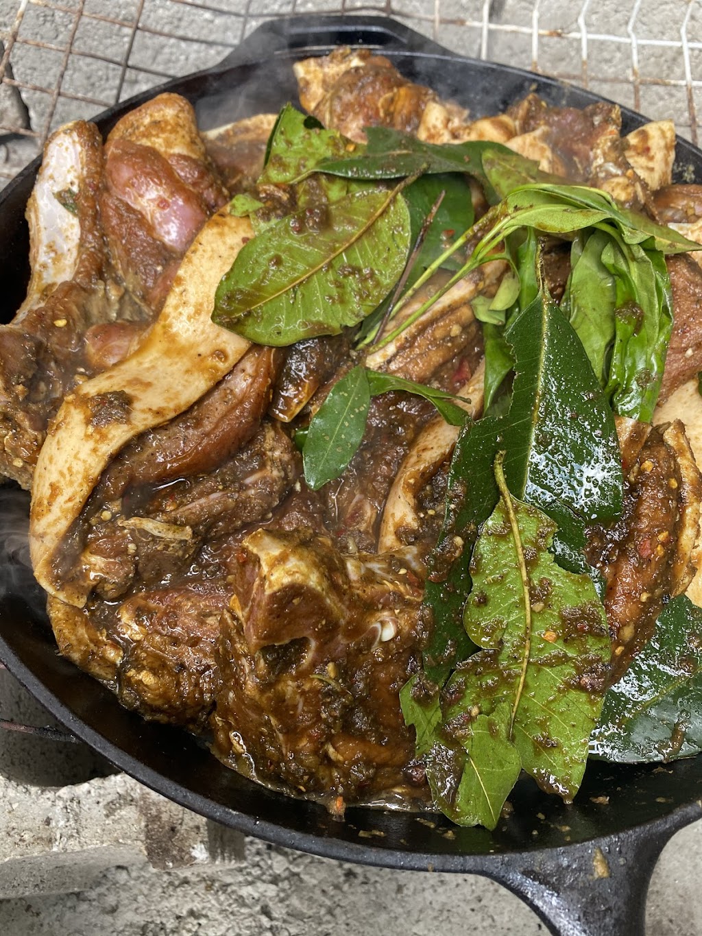 Chew2Live Caribbean American Fusion | restaurant | 1230 Thomaston Ave, Waterbury, CT 06704, USA | 2035283263 OR +1 203-528-3263