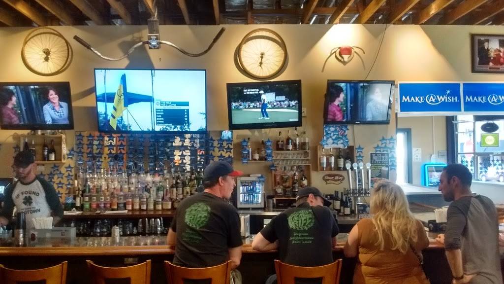 Felixs Pizza Pub | restaurant | 6401 Clayton Ave, St. Louis, MO 63139, USA | 3146456565 OR +1 314-645-6565