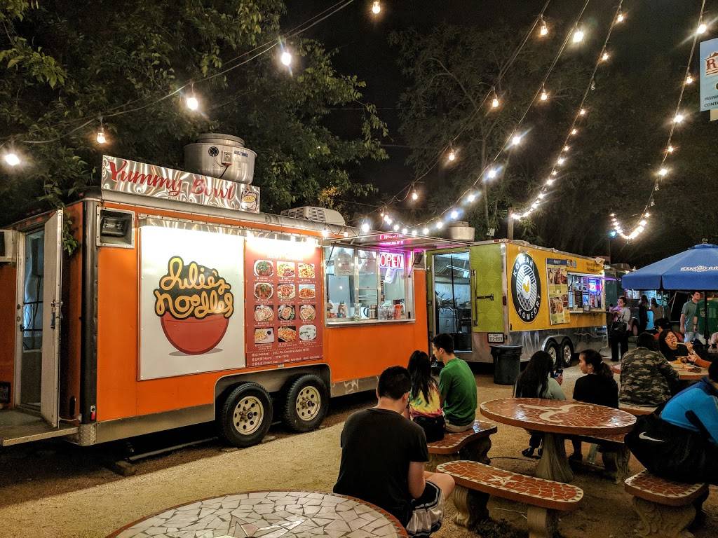 Julies Noodles (Food Truck) | restaurant | 2512 Rio Grande St, Austin, TX 78705, USA | 6465080087 OR +1 646-508-0087