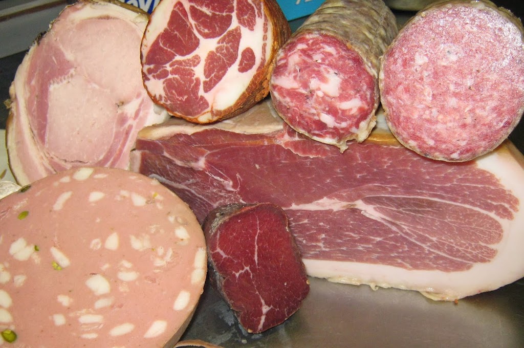 Costellos Market | restaurant | 99 Maple St, Middlebury, VT 05753, USA | 8023883385 OR +1 802-388-3385