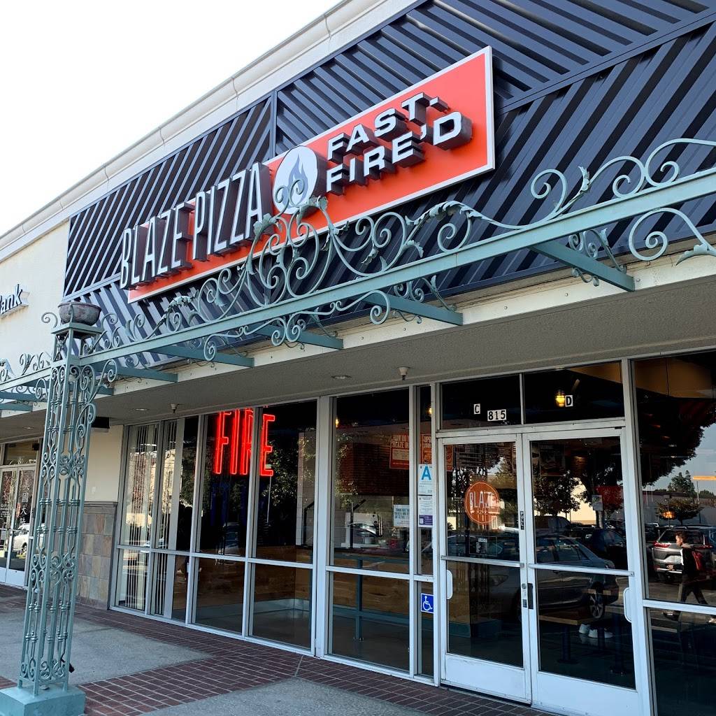 Blaze Pizza | meal takeaway | 815 W Naomi Ave Unit #C, Arcadia, CA 91007, USA | 6262685559 OR +1 626-268-5559