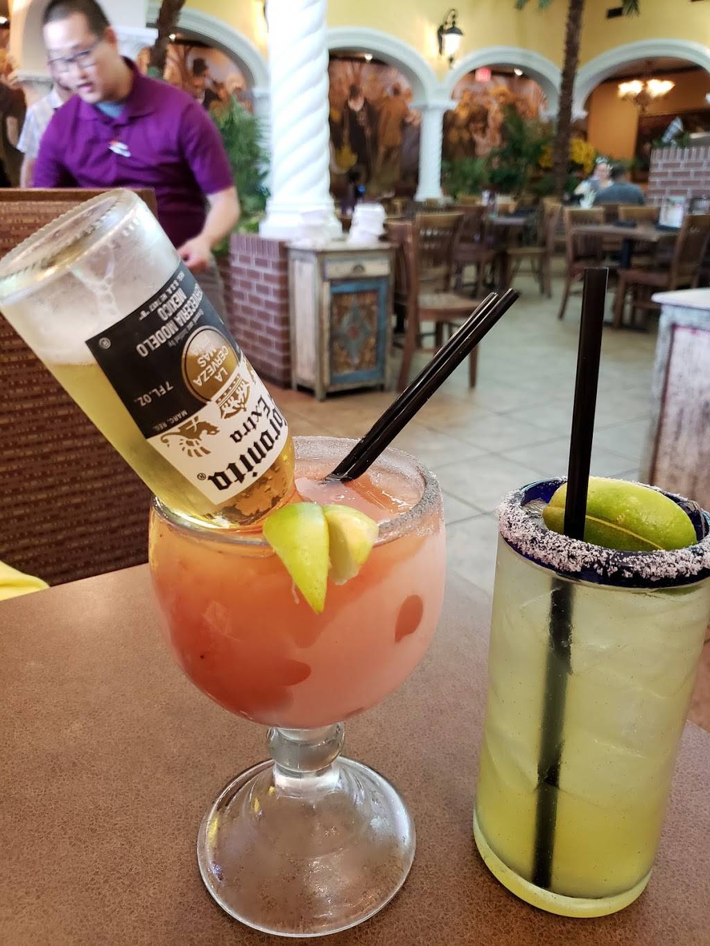 Abuelos Mexican Restaurant | restaurant | 2431 W Osceola Pkwy, Kissimmee, FL 34741, USA | 4078700901 OR +1 407-870-0901