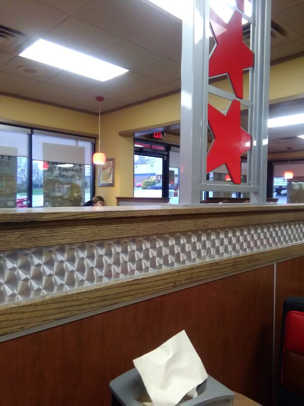 Hardees | restaurant | 5420 N Main St, Cowpens, SC 29330, USA | 8644633917 OR +1 864-463-3917