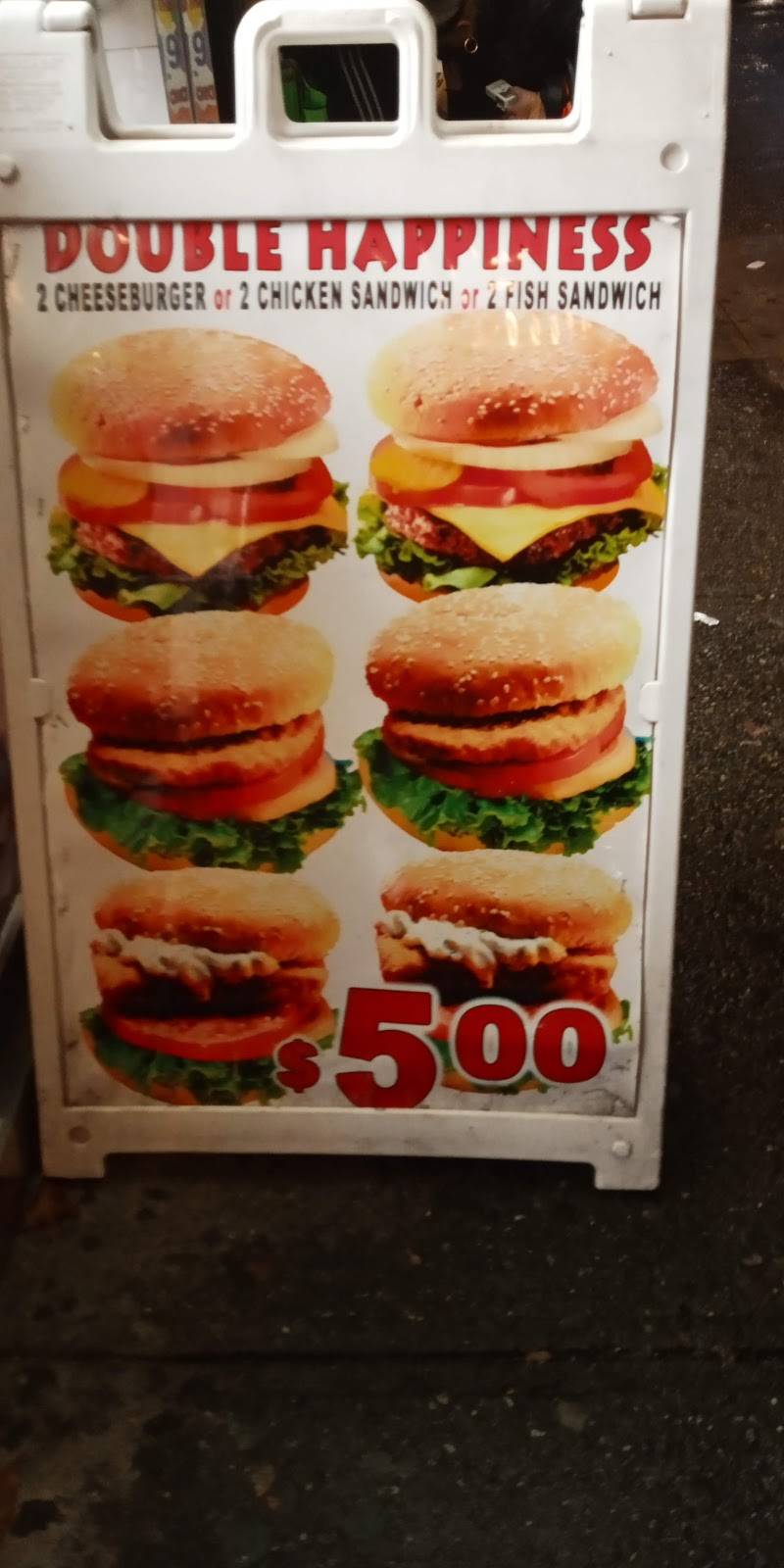 Crown Fried Chicken | restaurant | 3633 Broadway, New York, NY 10031, USA | 2124917288 OR +1 212-491-7288