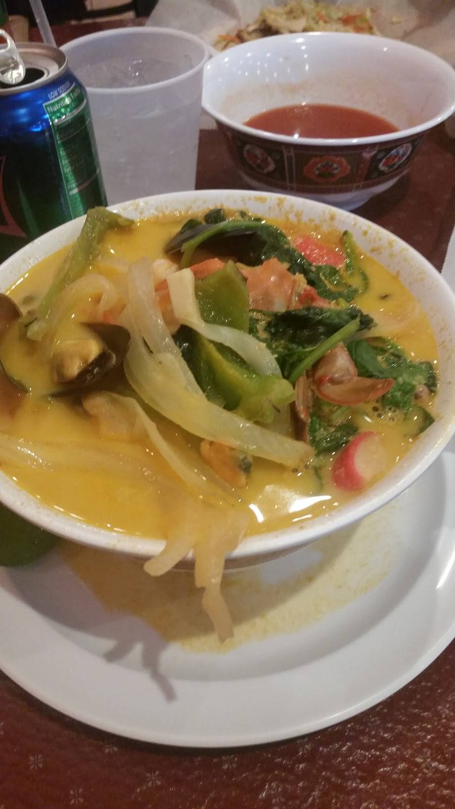 Pupuseria Dona Azucena | restaurant | 13574 Jefferson Davis Hwy, Woodbridge, VA 22191, USA | 7034912404 OR +1 703-491-2404