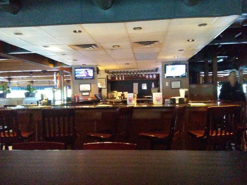 Red Lobster | restaurant | 10290 Technology Blvd E, Dallas, TX 75220, USA | 2143589818 OR +1 214-358-9818