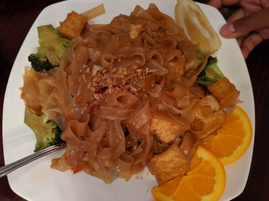 Bangkok Garden | restaurant | 737 First Colonial Road #307, Virginia Beach, VA 23451, USA | 7574254909 OR +1 757-425-4909