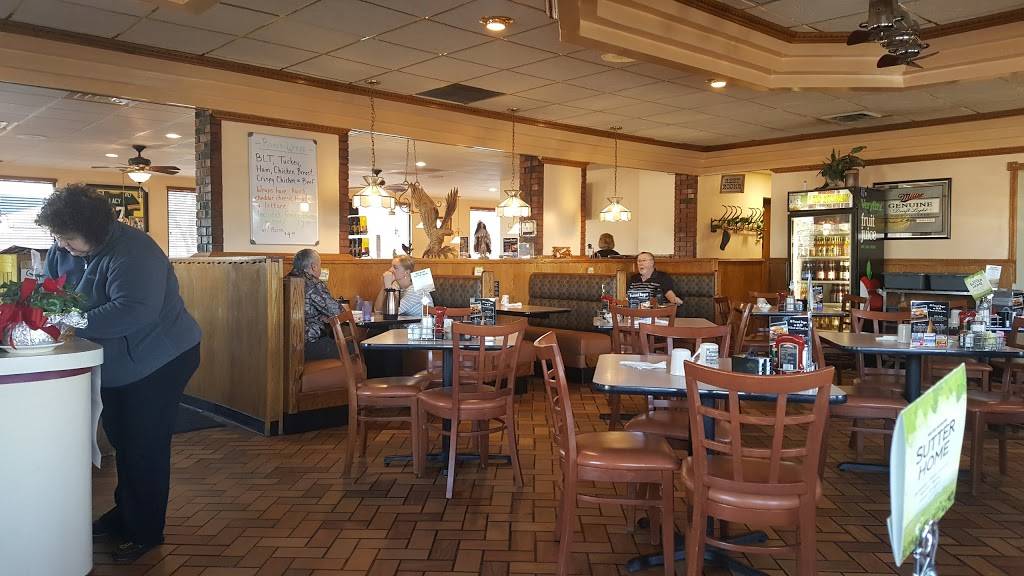 Four Star Family Restaurant | restaurant | 2911 8th St S, Wisconsin Rapids, WI 54494, USA | 7154244554 OR +1 715-424-4554