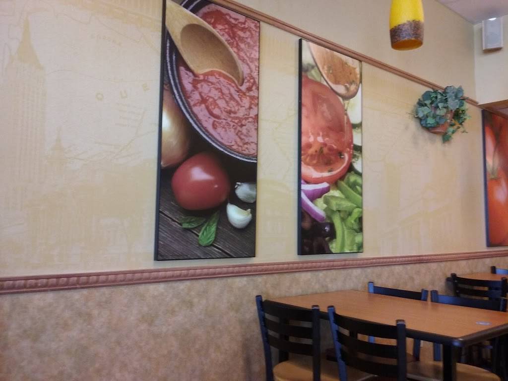 Subway | restaurant | 80 Newport Ave, Rumford, RI 02916, USA | 4012701925 OR +1 401-270-1925