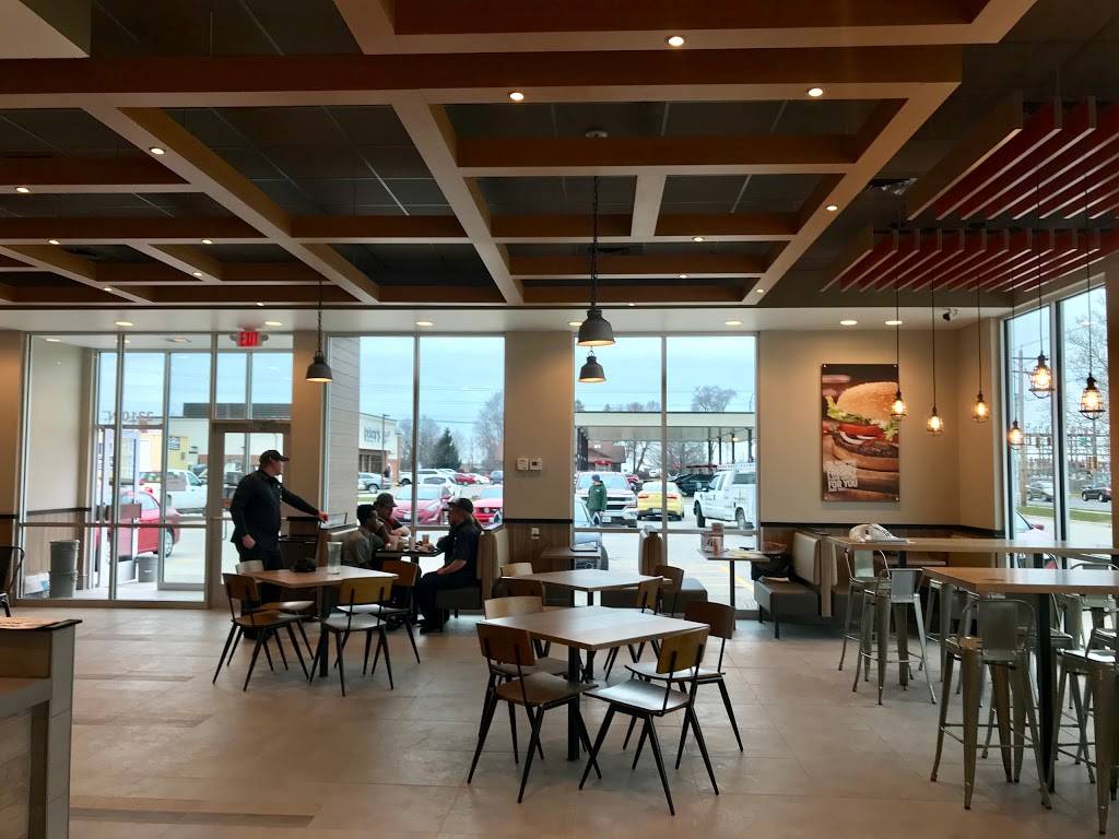 Burger King | restaurant | 2310 N Seminary St, Galesburg, IL 61401, USA | 3093152968 OR +1 309-315-2968