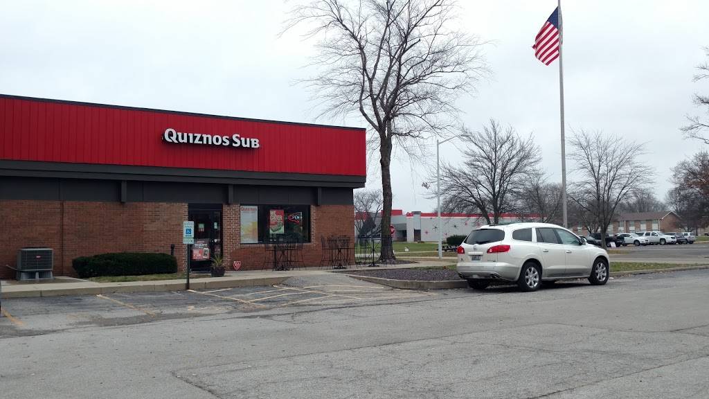 Quiznos | restaurant | 2701 W Lawrence Ave, Springfield, IL 62704, USA | 2177877304 OR +1 217-787-7304