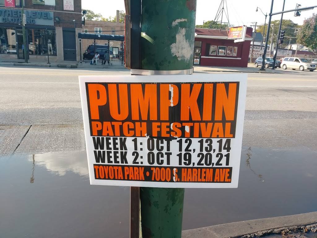 White Castle | restaurant | 6901 S Western Ave, Chicago, IL 60636, USA | 7737760622 OR +1 773-776-0622